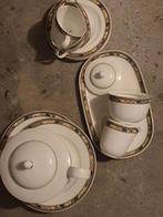 Servies apart en mooi design porselein, Antiek en Kunst, Antiek | Porselein, Ophalen of Verzenden