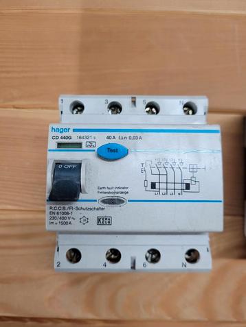 Hager aardlekschakelaar 25 amp en 40 amp beschikbaar voor biedingen