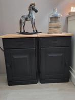 Nette matte nachtkastjes set sober wonen, Huis en Inrichting, Ophalen of Verzenden, Zo goed als nieuw, Hout, Minder dan 45 cm