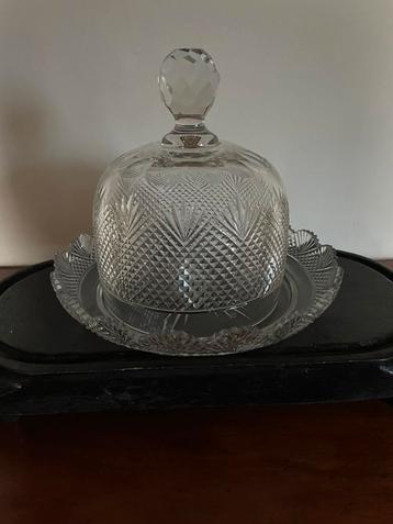 Kaas stolp waaierglas beschikbaar voor biedingen