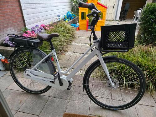 Batavus Cura elektrische fiets nette staat, Fietsen en Brommers, Fietsen | Dames | Damesfietsen, Gebruikt, Batavus, Ophalen