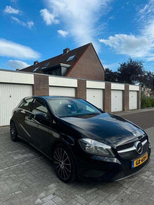 Mercedes-Benz A-Klasse A180 1.6 Blue Efficiency 2014 Zwart, Auto's, Mercedes-Benz, Particulier, A-Klasse, Benzine, B, Hatchback
