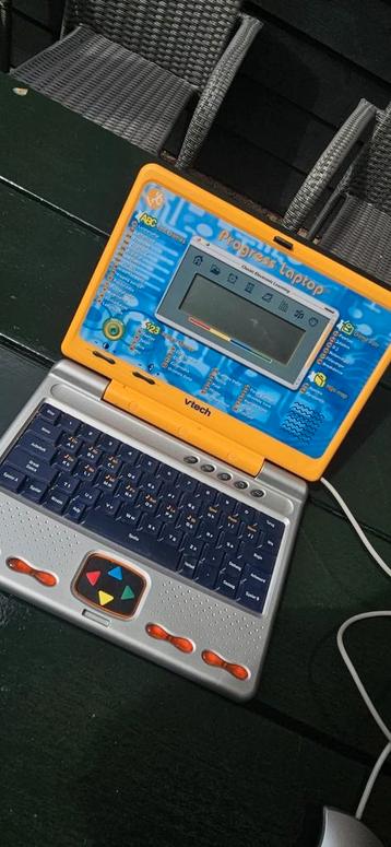 V-tech laptop beschikbaar voor biedingen
