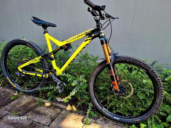Commencal Meta v4 maat L Fox Factory, Fietsen en Brommers, Fietsen | Mountainbikes en ATB, Gebruikt, Overige merken, Minder dan 45 cm