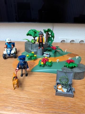 Playmobil  politie spooronderzoek met agent op squad beschikbaar voor biedingen