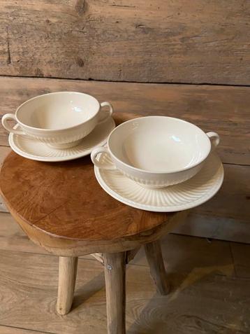 Wedgwood Edme soepkoppen met schotels beschikbaar voor biedingen