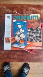 Onderuit! Klassieker jaren 70 1970 1977 compleet netjes, Een of twee spelers, Ophalen of Verzenden, Zo goed als nieuw, MB