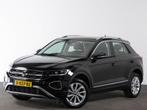 Volkswagen T-Roc 1.5 TSI 150 PK DSG Style | LED | Achteruitr, 65 €/maand, 4 cilinders, 150 pk, Zwart