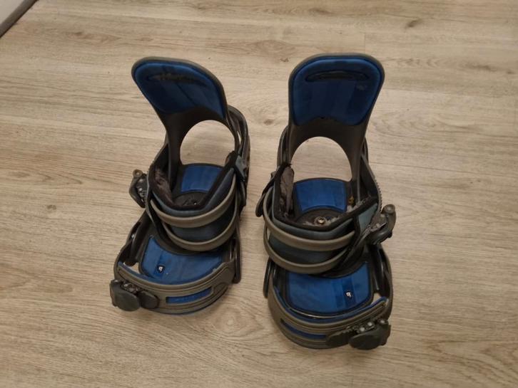 BURTON CUSTOM BINDINGEN MAAT MEDIUM, Sport en Fitness, Snowboarden, Gebruikt, Bindingen, Ophalen of Verzenden