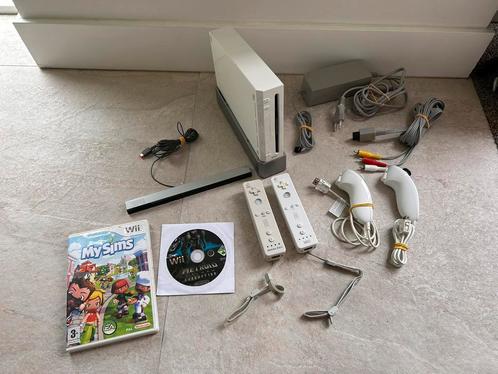 Gave Nintendo Wii met van alles, Spelcomputers en Games, Spelcomputers | Nintendo Wii, Gebruikt, Met 3 controllers of meer, Met games
