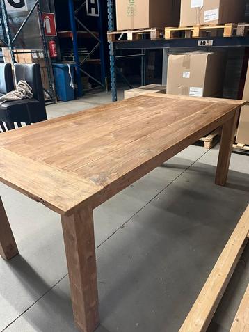 Tafel teakhout 200x100 beschikbaar voor biedingen