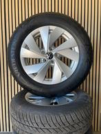 Org. 17” VW Tiguan Bira Winterbanden 215/65R17 Winterset, 215 mm, ., Banden en Velgen, 17 inch
