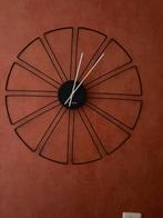 Mooie zwarte Karlsson klok, Ophalen, Zo goed als nieuw, Wandklok