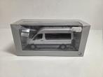 Minichamps Volkswagen Crafter 1:43, Auto, ., Ophalen of Verzenden, Zo goed als nieuw