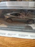 Aston Martin V12 Vanquish - Die Another Day, Hobby en Vrije tijd, Modelauto's | 1:18, Ophalen of Verzenden