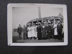 Groepsfoto: Personeel RVS onderweg met de bus; ca. ‘30/’35, Ophalen of Verzenden, Voor 1940, Gebruikt, Foto