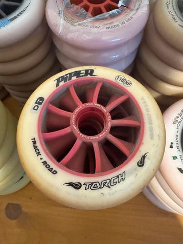 Skeelerwielen beschikbaar voor biedingen
