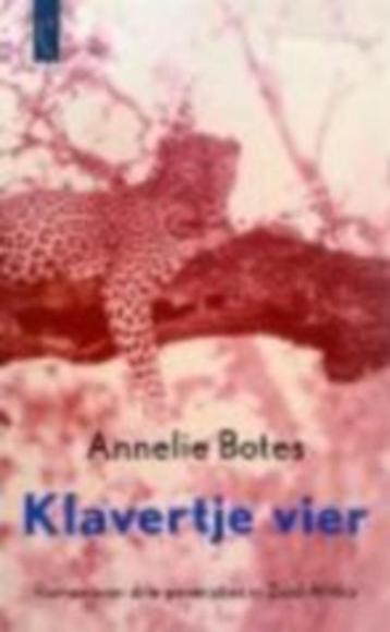 Annelie botes: klavertje vier beschikbaar voor biedingen