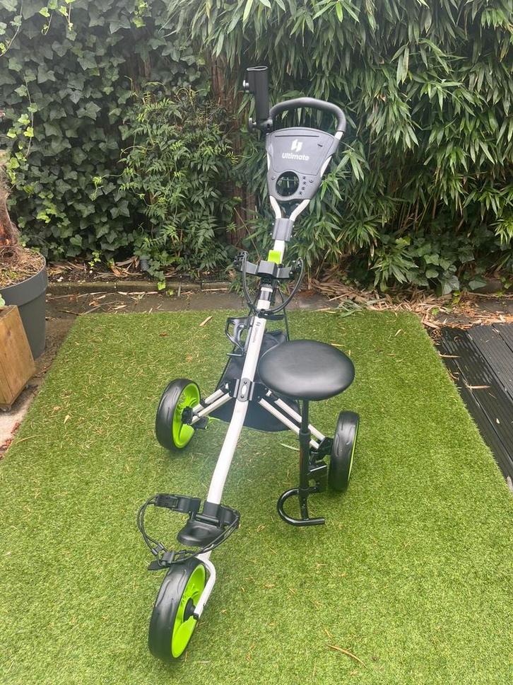 Golf 3 wielen trolley met zitje, Sport en Fitness, Golf, Zo goed als nieuw, Golfkar, Ophalen of Verzenden