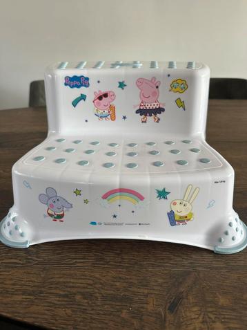 Keeeper Peppa pig opstapje twee treden beschikbaar voor biedingen