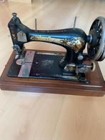 Te koop: Antieke Naaimachine, Hobby en Vrije tijd, Naaimachines en Toebehoren, Ophalen of Verzenden, Gebruikt, Naaimachine, Singer
