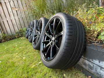 Audi A4 A5 S4 S5  orginele velgen 255-35-19 hoogglans zwart beschikbaar voor biedingen
