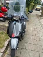 Vespa sprint, Fietsen en Brommers, Ophalen, Vespa S, Zo goed als nieuw, Benzine