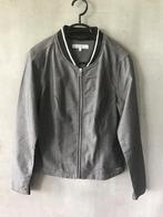 Red Button grijs, zwart, wit sportief jasje maat M, Kleding | Dames, Jasjes, Kostuums en Pakken, Maat 38/40 (M), Ophalen of Verzenden