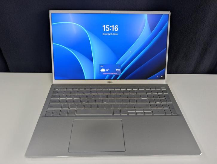 Laptop Dell Inspirion 15 7000 Series, Computers en Software, Windows Laptops, Zo goed als nieuw, 15 inch, SSD, 2 tot 3 Ghz, 16 GB