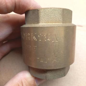 York terugslagklep Nieuw messing 2 x binnendraad 1,1/4" beschikbaar voor biedingen