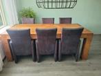 Massieve houten eettafel met 6 stoelen op wielen, Huis en Inrichting, Ophalen, Gebruikt, 200 cm of meer, 50 tot 100 cm