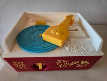 Retro platenspeler van FP beschikbaar voor biedingen