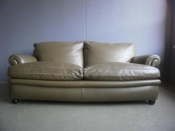 Italiaanse 2-zits leren bank Br.1.85 m, divano colore verde beschikbaar voor biedingen