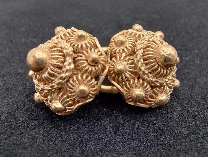 Goudvergulde zilveren keelknopen. 19e eeuws, Sieraden, Tassen en Uiterlijk, Antieke sieraden, Overige typen, Zilver, Verguld, Verzenden