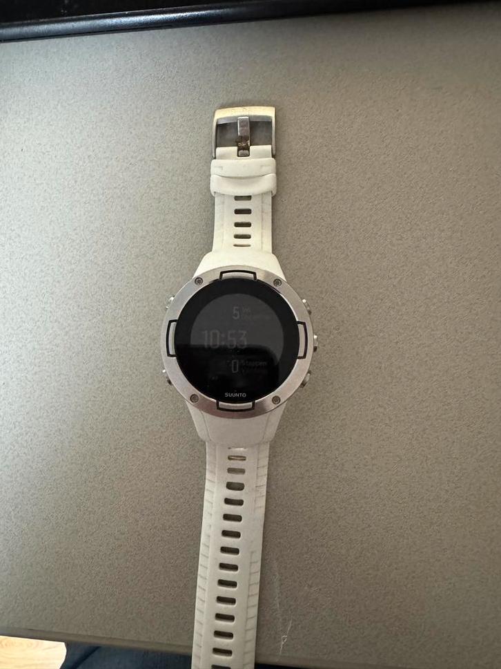 Suunto 5 Sport Smartwatch - Perfect voor Actieve Levensstijl, Sieraden, Tassen en Uiterlijk, Sporthorloges, Gebruikt, Wit, Afstand