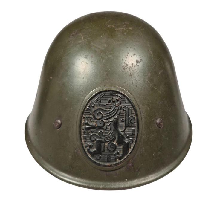 Wo2 Nederlandse m33 helm, CM1940 De Valk Amsterdam, Verzamelen, Militaria | Tweede Wereldoorlog, Helm of Baret, Nederland, Ophalen of Verzenden