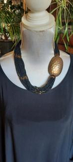 Antieke  Afrikaanse ketting  met amulet., Sieraden, Tassen en Uiterlijk, Antieke sieraden, Ophalen of Verzenden, Overige materialen