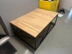 Rechthoekige tafel met zwart metalen onderstel, Ophalen, 100 tot 150 cm, 50 tot 100 cm, Rechthoekig