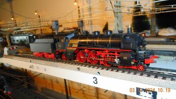 MARKLIN 33184 Duitse 2C1 Stoomloc/tender serie 18.4 DRG =DIG beschikbaar voor biedingen