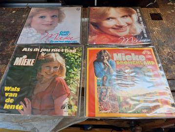 4 singles mieke beschikbaar voor biedingen