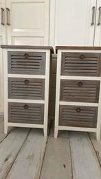 2 Nachtkastjes, Ophalen, Gebruikt, Minder dan 45 cm, 70 cm of meer