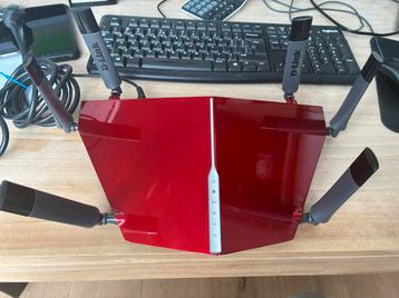 D Link DIR-890L Wifi router beschikbaar voor biedingen