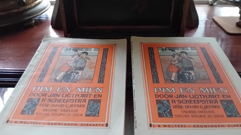 2 Pim en Mienboekjes Jan Ligthart, Antiek en Kunst, Ophalen of Verzenden