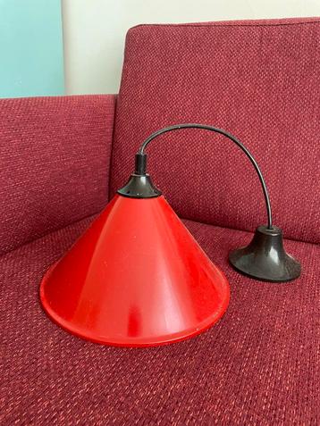 Vintage rode emaille hanglamp retro beschikbaar voor biedingen