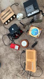 Vintage spullen / retro radio’s, klokken en diversen, bieden, Ophalen