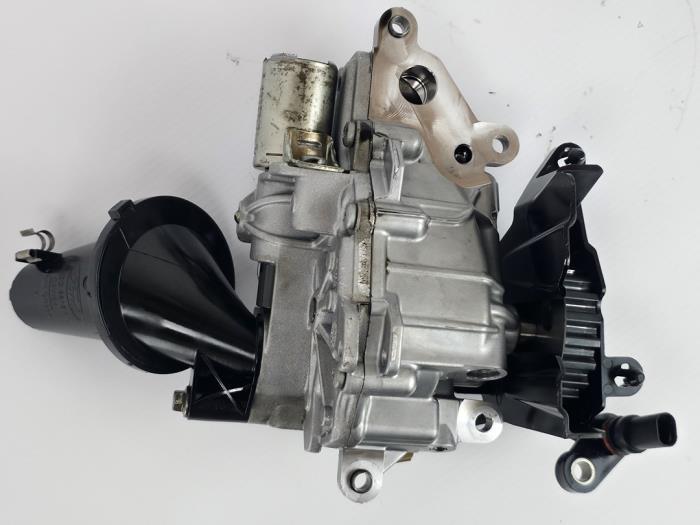 Oliepomp van een Ford Transit, Auto-onderdelen, Motor en Toebehoren, Ford, Gebruikt, 3 maanden garantie, Ophalen of Verzenden