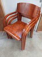 3 x vintage design houten stapelstoelen met armleuningen, Ophalen, Gebruikt, Bruin, Vijf, Zes of meer stoelen