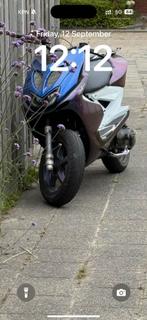 Gezocht aerox blok of carters, Fietsen en Brommers, Ophalen, Nieuw, Blok, Yamaha aerox