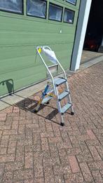 Bordestrap trap huishoudtrap Merk: Zarges 2 x3 treden, Doe-het-zelf en Verbouw, Ladders en Trappen, Ophalen, Trap, Zo goed als nieuw