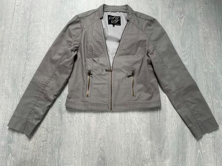 Grijs jasje en rok van Steps, Kleding | Dames, Jasjes, Kostuums en Pakken, Gedragen, Maat 36 (S), Grijs, Ophalen of Verzenden